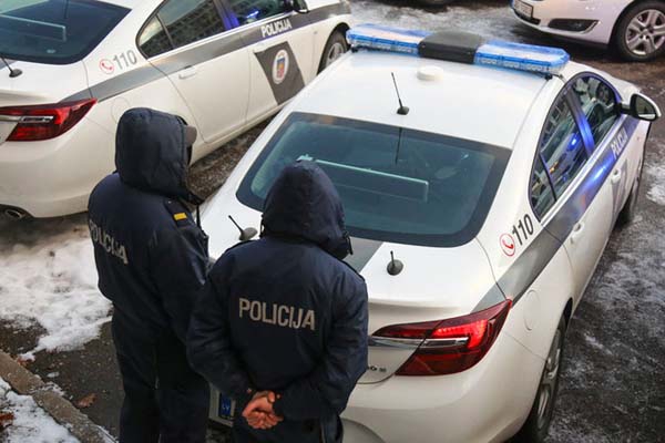 Rēzeknes jaunietes slepkavības lietā par nolaidību no dienesta atvaļina trīs policistus