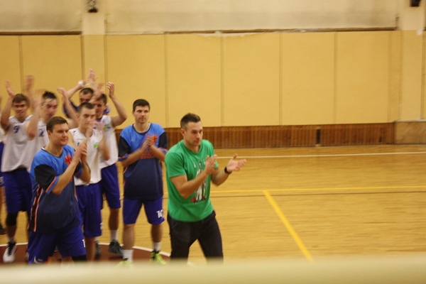Basketbola komanda Rēzekne/Ezerzeme gūst uzvaru pār OC Limbaži (foto)