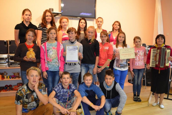 Liepu pamatskolas folkloras kopa “Liepiņa” konkursā “Mēs Rīgai” ieguva galveno balvu „GRAND PRIX”