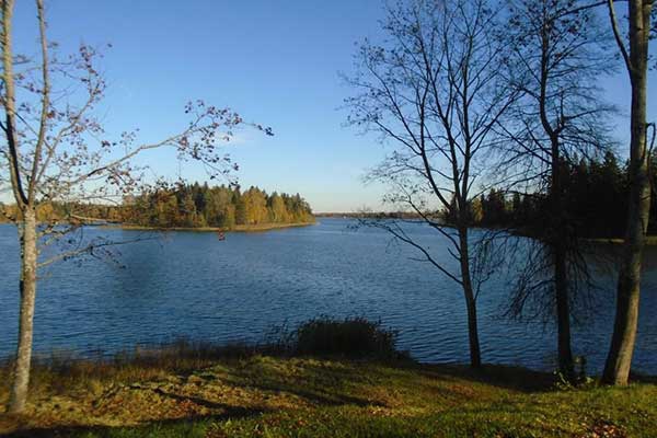 Adamovas ezers – aizsargājama Latgales augstienes ainava