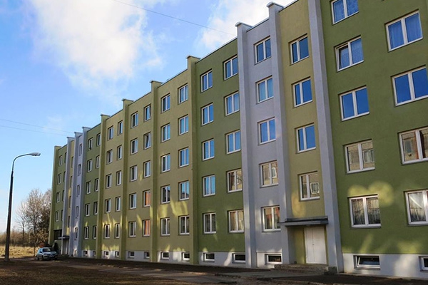 Ekspluatācijā nodota daudzdzīvokļu dzīvojamā māja Maskavas ielā 20 (video)