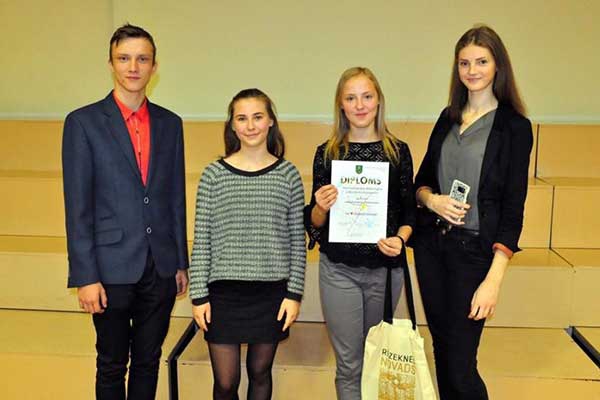 Konkursā “Ar sirdi Rēzeknes novadā” uzvar Austrumlatvijas Tehnoloģiju vidusskolas komanda