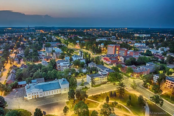 78,7 procenti pilsētas iedzīvotāju pozitīvi vērtē Rēzeknes pašvaldības darbu