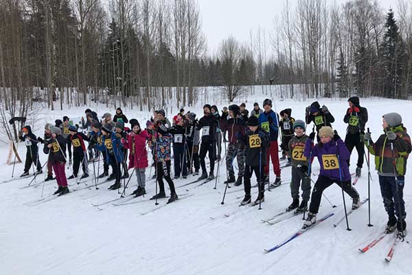 Rēzeknes novada un Viļānu novada skolēnu sacensības distanču slēpošanā