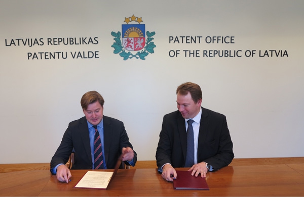 Patentu valde un Rēzeknes Augstskola noslēdz sadarbības līgumu par rūpnieciskā īpašuma jautājumiem