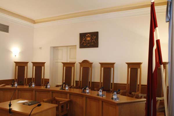 Likvidēta Krimināllietu tiesu palāta un realizēta pāreja uz "tīrajām" tiesu instancēm