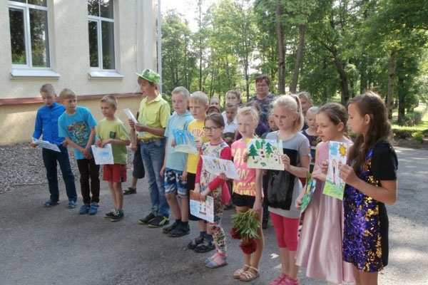 Mācību gads Gaigalavas pamatskolā — zem Mammadaba Vēstniecības karoga