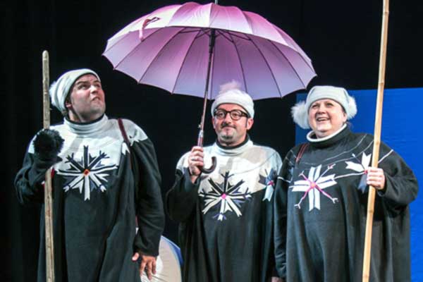 Rēzeknes tautas teātris aicina uz tikšanos ar trim pingvīniem