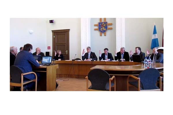 VIDEO: Sēdē ir pieņemts lēmums par RVĢ un 1VSK apvienošanu