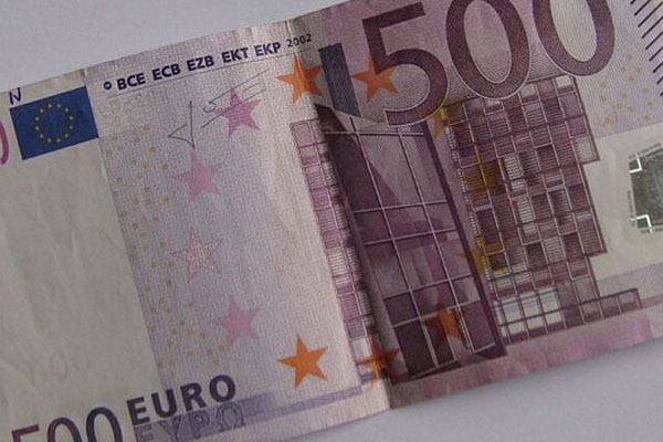 500 eiro banknotes pārtrauks drukāt un emitēt 2018. gadā
