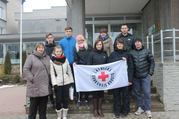 Latvijas Sarkanā krusta Rēzeknes komitejas jaunieši piedalās ziemas nometnē Norvēģijā